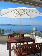 Apartments & accommodation